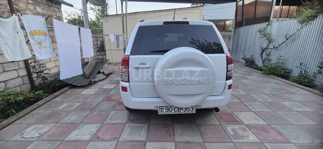 Suzuki Grand Vitara-4