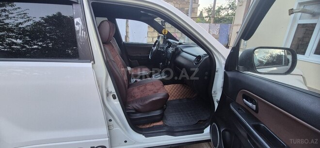 Suzuki Grand Vitara-7