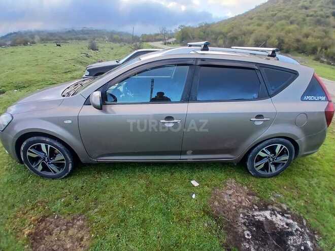 Kia Ceed SW-3