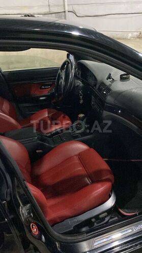 BMW 523-4
