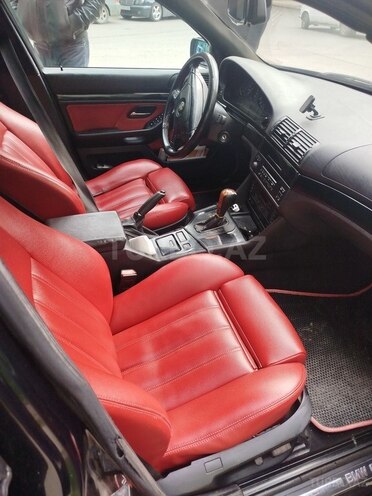 BMW 523-6