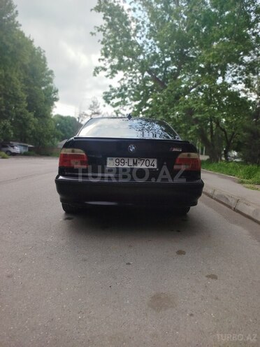 BMW 523-2