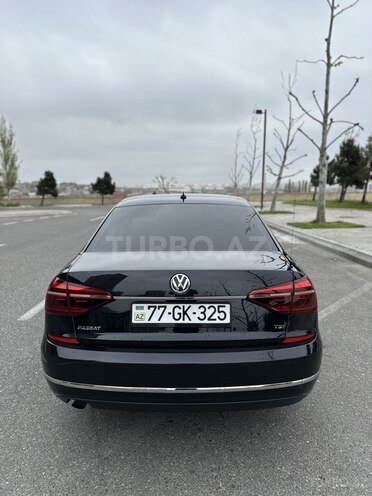 Volkswagen Passat-3