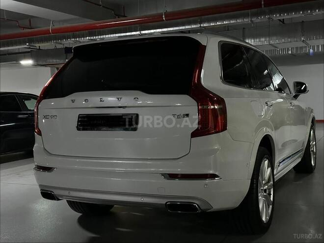 Volvo XC90-15
