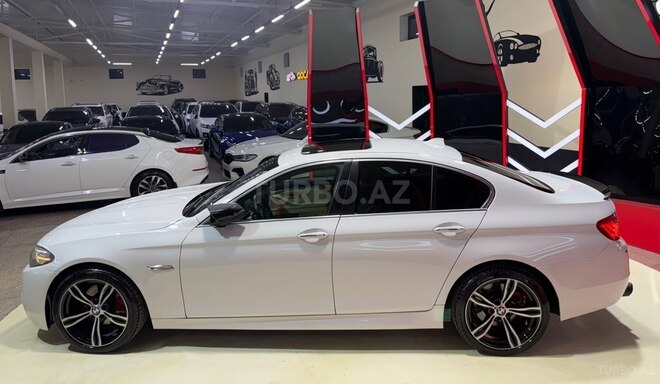 BMW 528-8