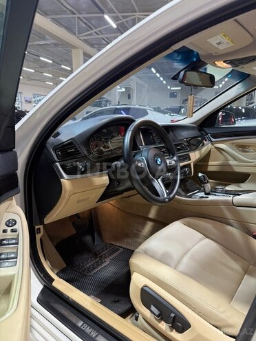 BMW 528-17