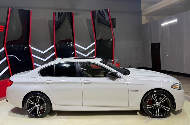 BMW 528-7