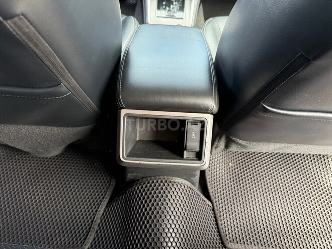 Mitsubishi L200-18