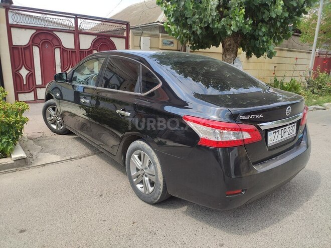 Nissan Sentra-3