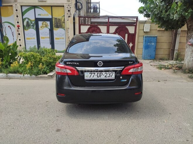 Nissan Sentra-4