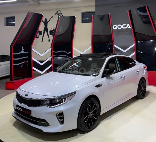 Kia Optima-4