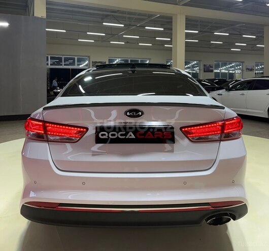 Kia Optima-13