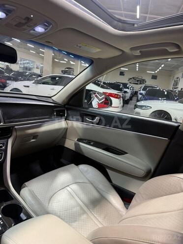 Kia Optima-23