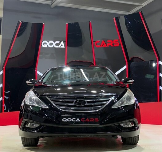 Hyundai Sonata-5