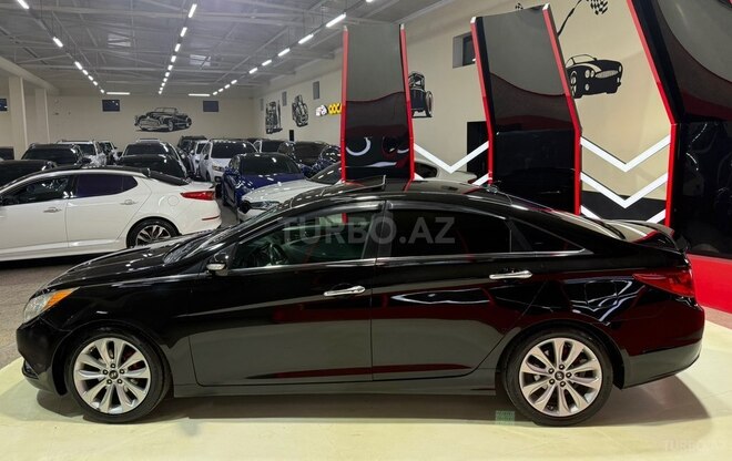 Hyundai Sonata-8