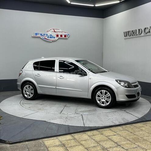 Opel Astra-14