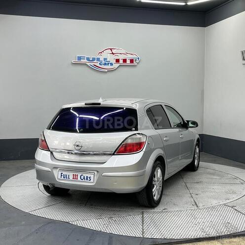 Opel Astra-9