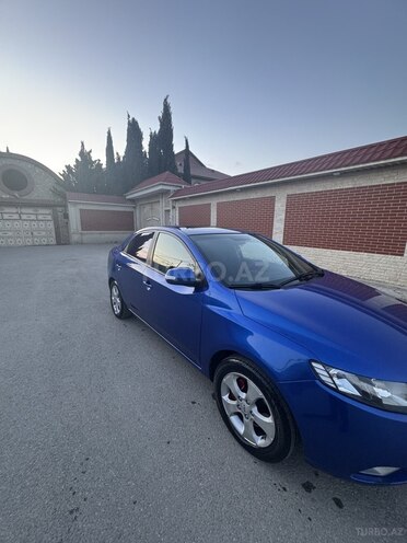 Kia Cerato-7