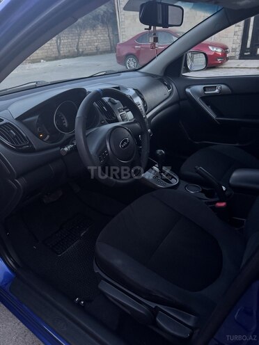 Kia Cerato-11