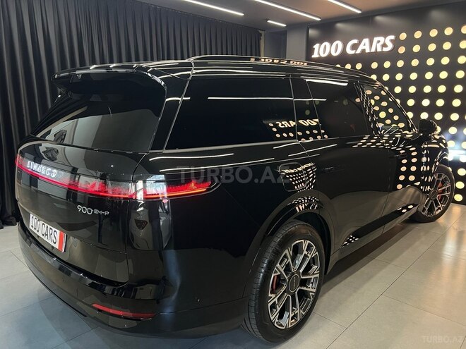 Lynk & Co 900-6