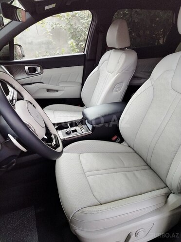 Kia Sorento-8