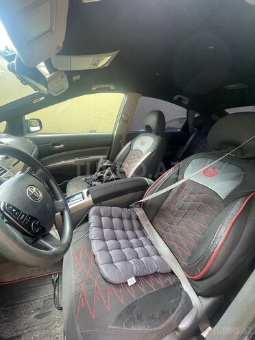 Toyota Prius-5