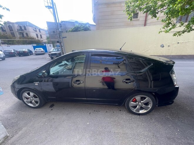 Toyota Prius-9