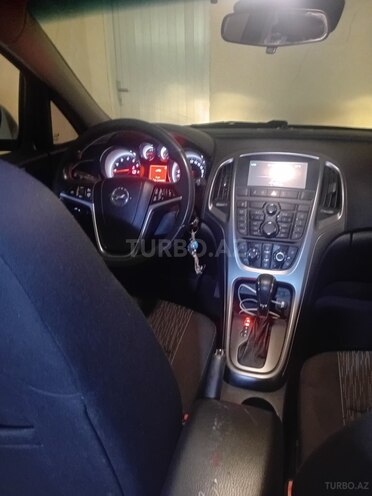 Opel Astra-6
