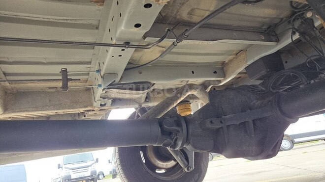 Ford Transit-18