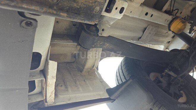 Ford Transit-20