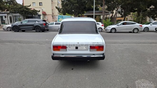 LADA (VAZ) 2107-4