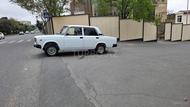LADA (VAZ) 2107-3
