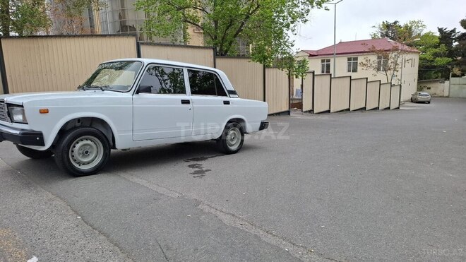LADA (VAZ) 2107-11