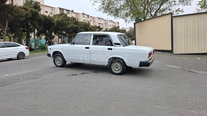 LADA (VAZ) 2107-8