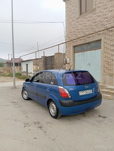 Kia Rio-2