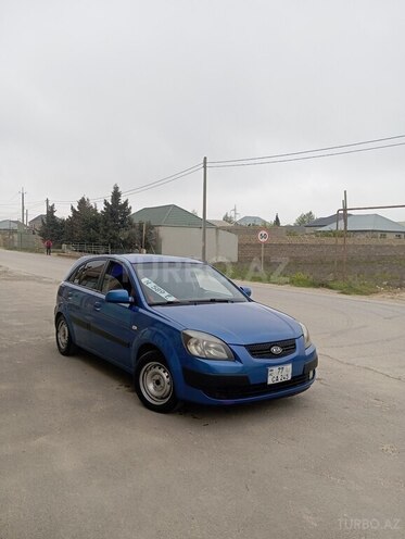 Kia Rio-1