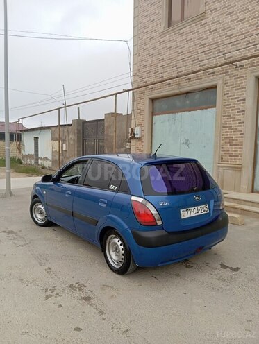 Kia Rio-4
