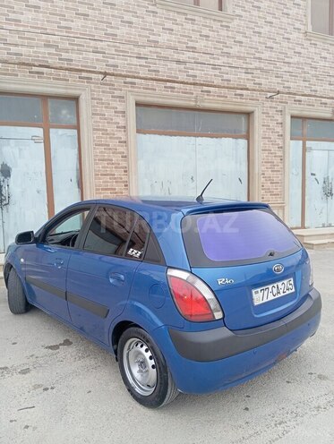 Kia Rio-6