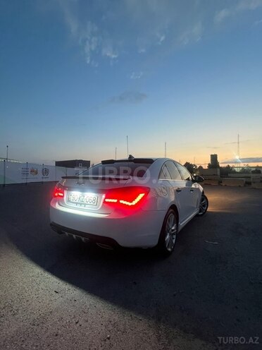 Chevrolet Cruze-10