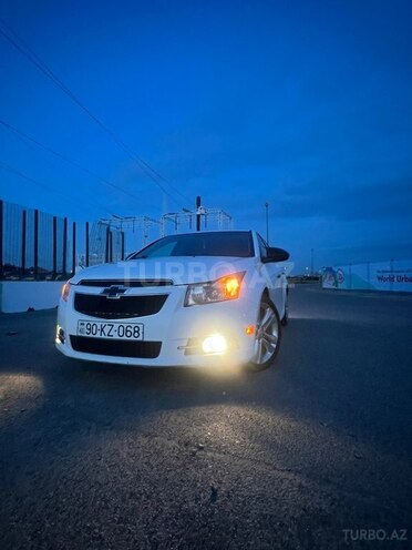 Chevrolet Cruze-1