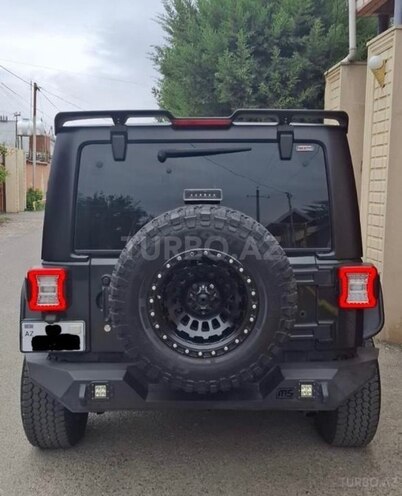 Jeep Wrangler-2