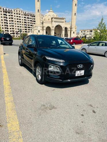 Hyundai Kona-3