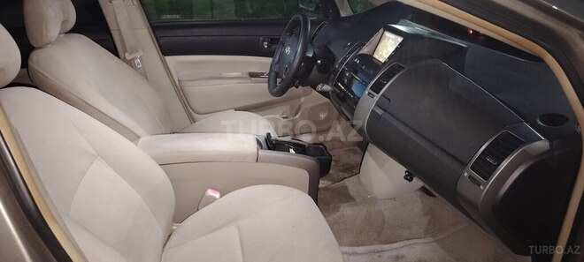 Toyota Prius-6