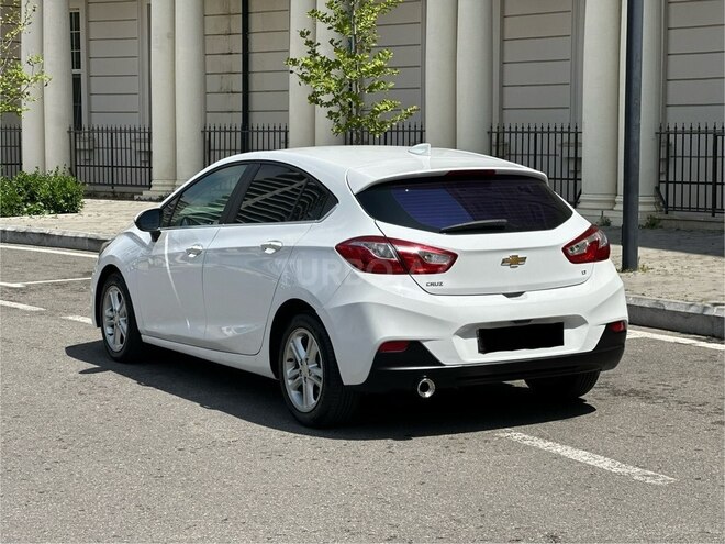 Chevrolet Cruze-4