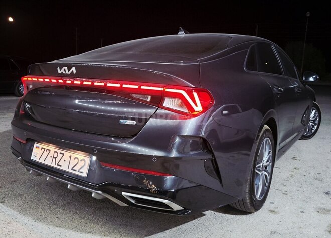 Kia K5-8