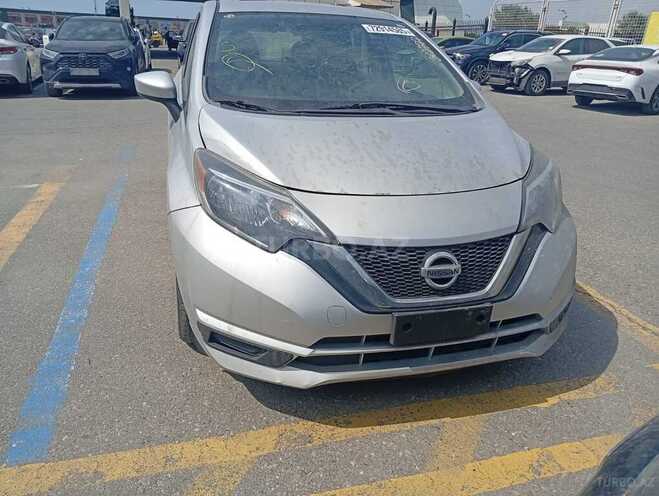 Nissan Versa Note-13