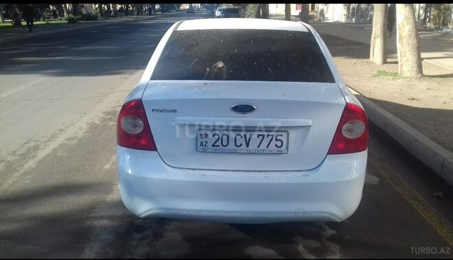 Ford Focus-3