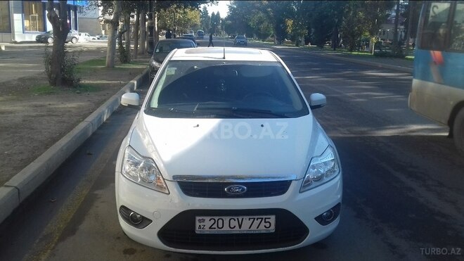 Ford Focus-1