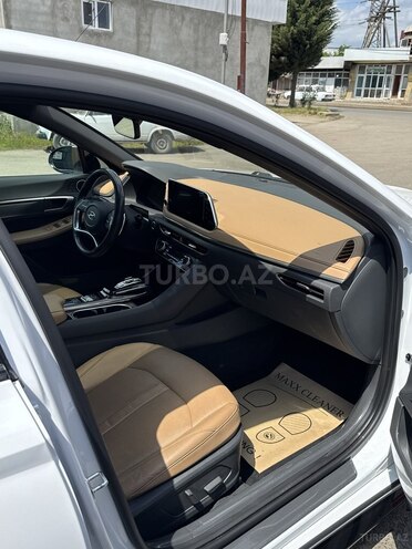 Hyundai Sonata-6