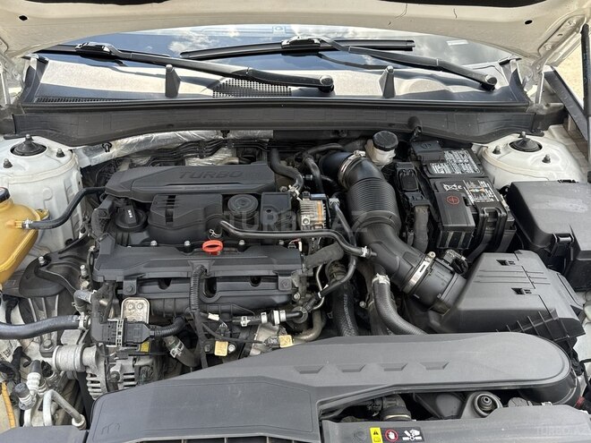 Hyundai Sonata-9